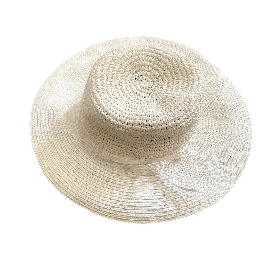 Target Beach Hat in Cream​​​​​​​